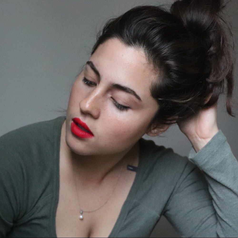 Meet your Posher, Emily